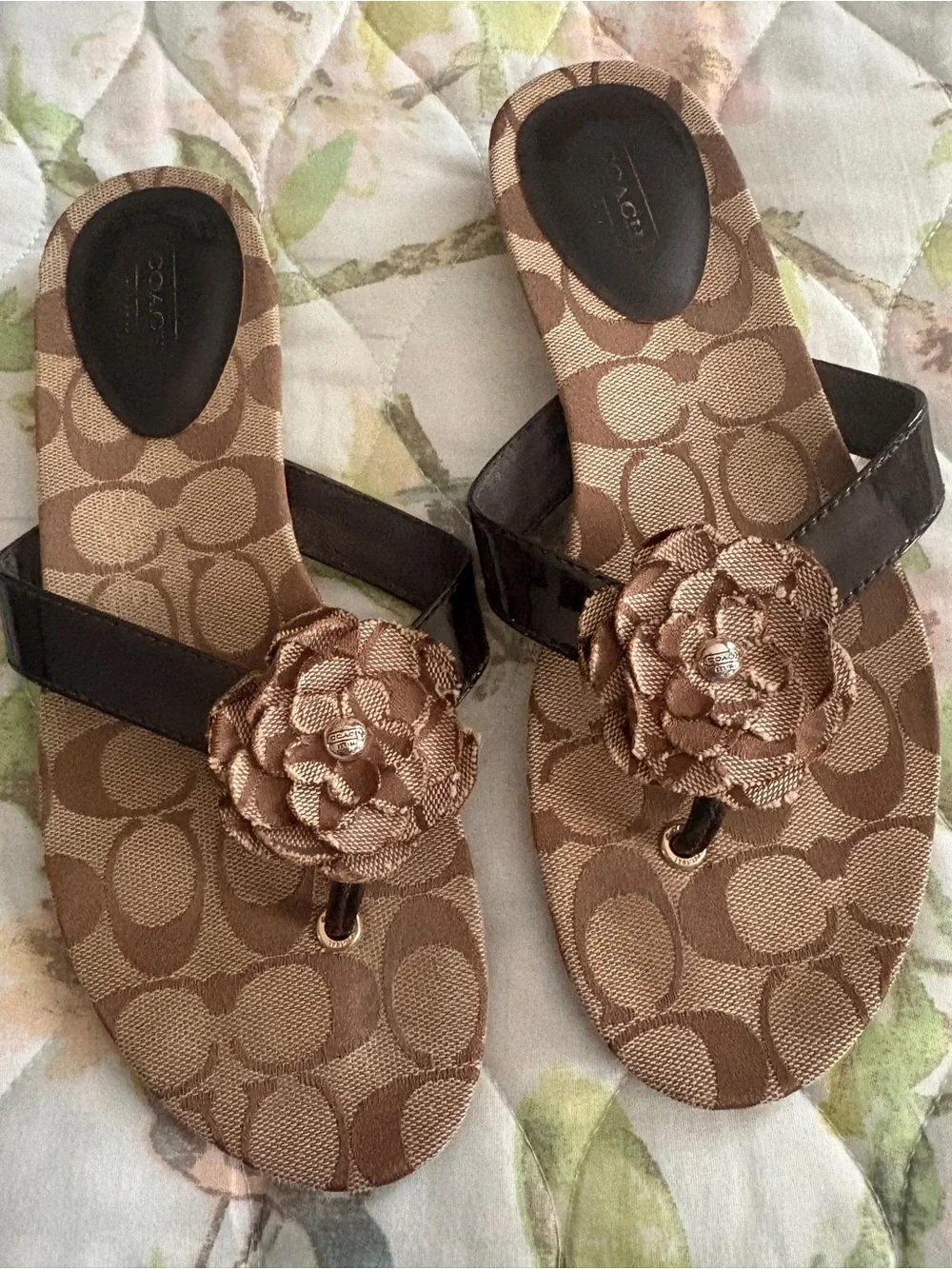 Vintage Coach Samira Brown Monogram Flower Sandals / Slides Sz 8.5 Y2K Summer